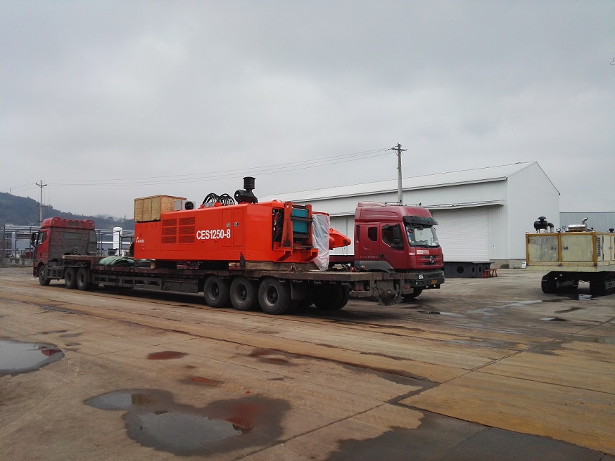 1490146252684592.jpg 挖掘機.jpg