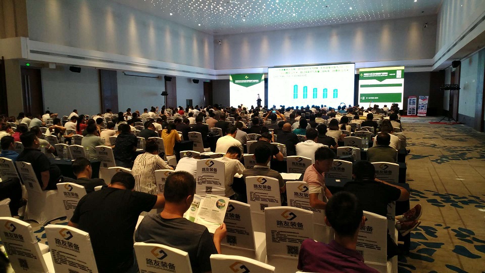 1536212961115540.jpg 邦立重機(jī)抓鋼機(jī).jpg