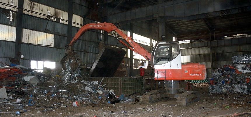 20噸抓鋼機.jpg 20噸抓鋼機.jpg