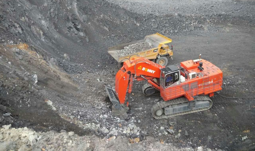 雙動(dòng)力挖掘機(jī) 雙動(dòng)力挖掘機(jī)