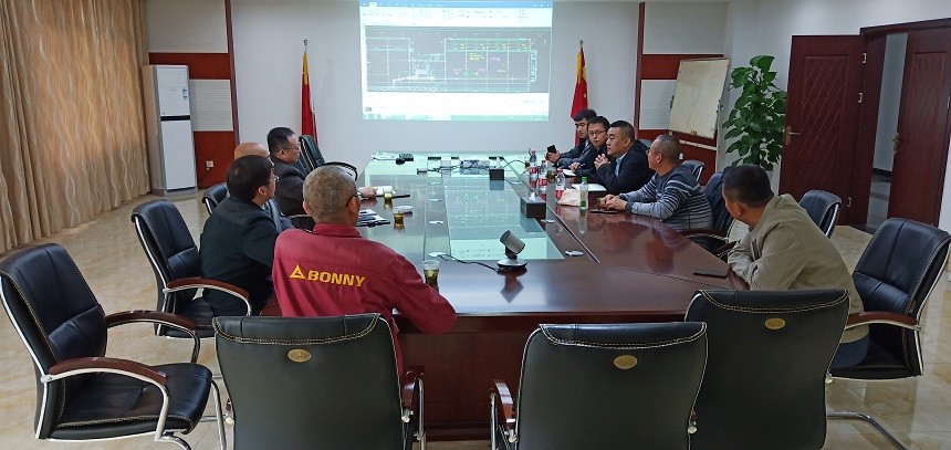 抓鋼機(jī)討論.jpg 抓鋼機(jī)討論.jpg