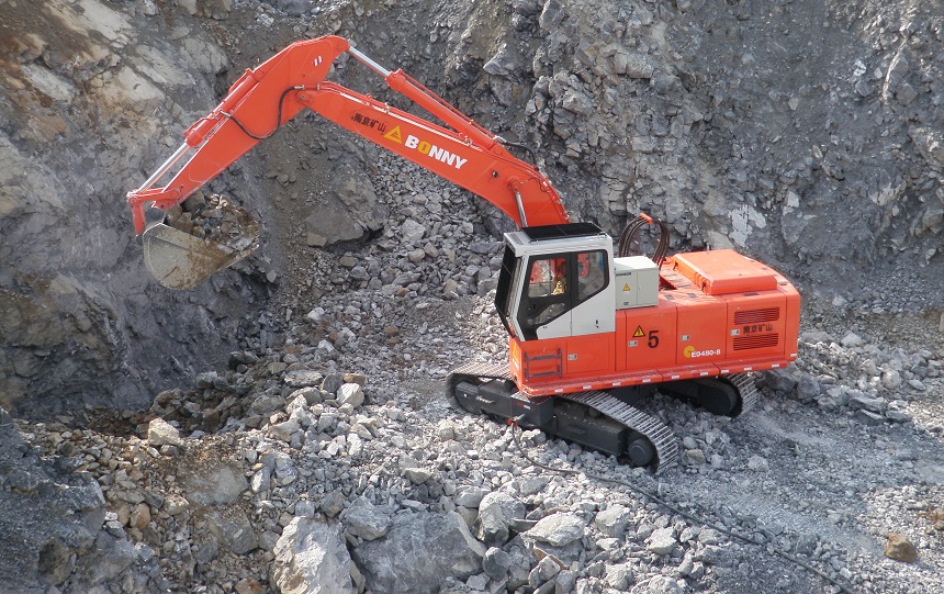 電動挖掘機CED480-8.jpg 電動挖掘機CED480-8.jpg